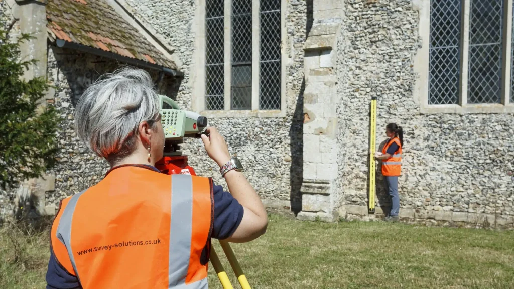 Survey-Solutions-services-building